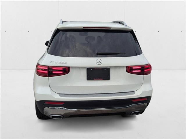 new 2025 Mercedes-Benz GLB 250 car, priced at $49,580