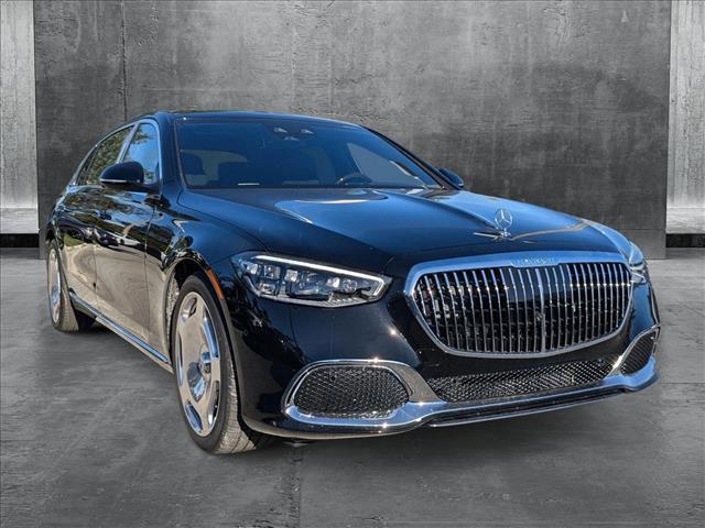 new 2025 Mercedes-Benz Maybach S 580 car, priced at $204,650