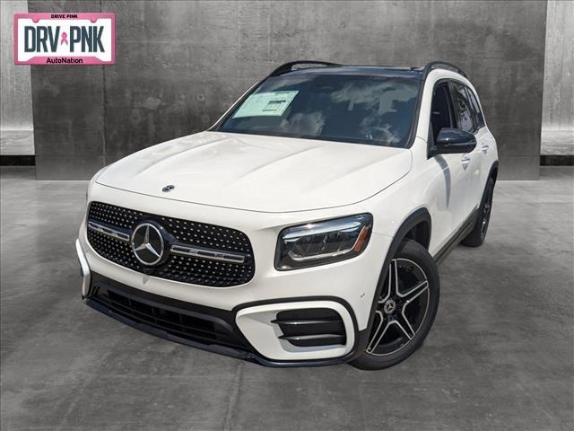 new 2024 Mercedes-Benz GLB 250 car, priced at $52,325