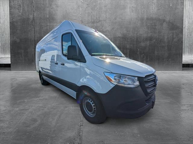 new 2025 Mercedes-Benz Sprinter 2500 car, priced at $65,381