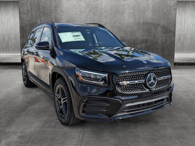 new 2024 Mercedes-Benz GLB 250 car, priced at $52,325