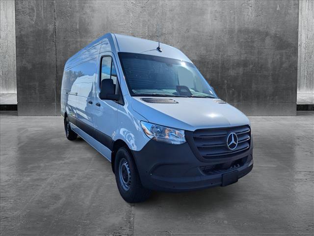 new 2025 Mercedes-Benz Sprinter 2500 car, priced at $65,381