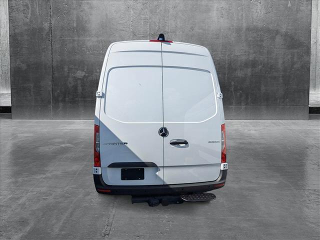 new 2025 Mercedes-Benz Sprinter 2500 car, priced at $65,381