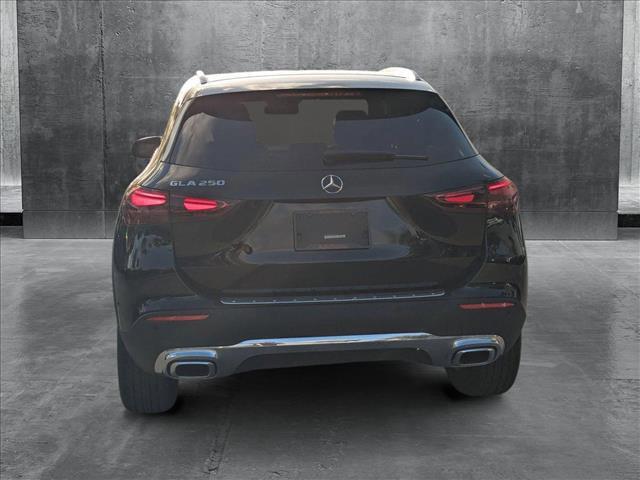 new 2025 Mercedes-Benz GLA 250 car, priced at $44,345