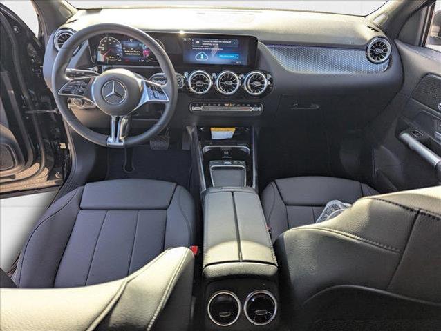 new 2025 Mercedes-Benz GLA 250 car, priced at $44,345