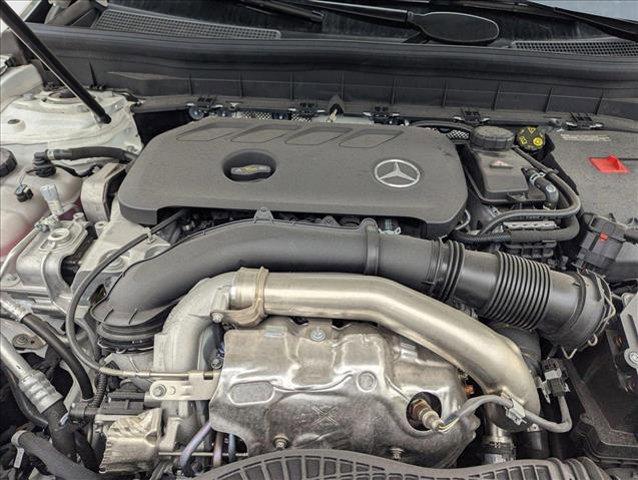 new 2025 Mercedes-Benz GLB 250 car, priced at $49,590