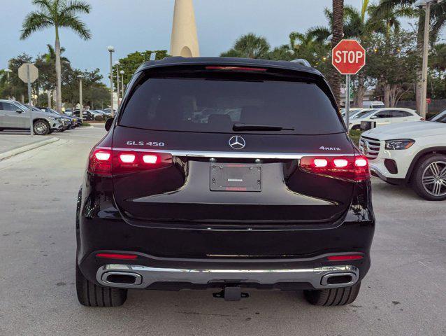 new 2025 Mercedes-Benz GLS 450 car, priced at $96,495