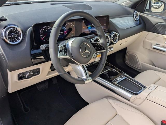 new 2025 Mercedes-Benz GLA 250 car, priced at $45,650