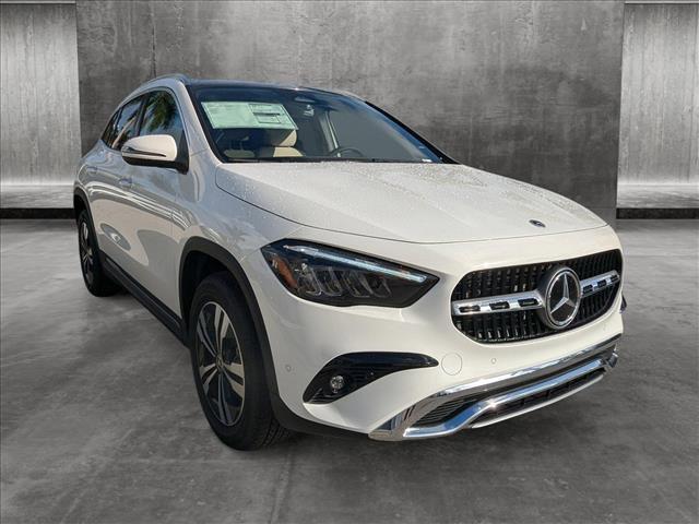 new 2025 Mercedes-Benz GLA 250 car, priced at $45,650