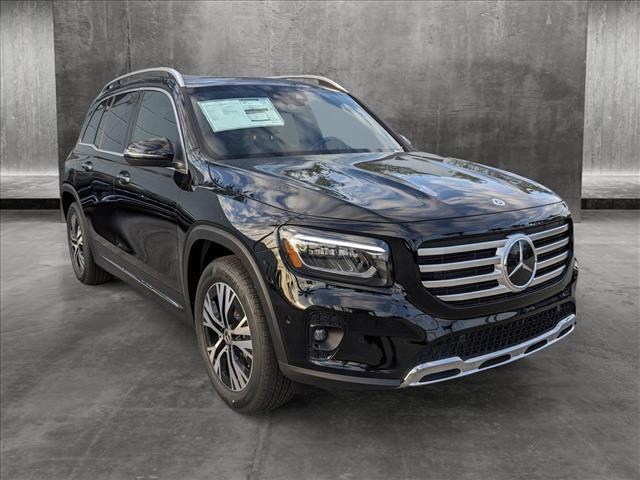 new 2024 Mercedes-Benz GLB 250 car, priced at $51,215