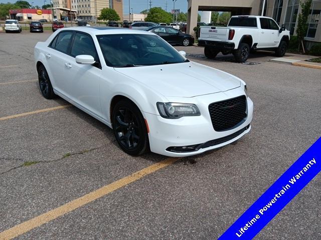 used 2022 Chrysler 300 car, priced at $27,717