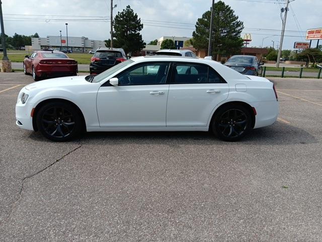 used 2022 Chrysler 300 car, priced at $26,719