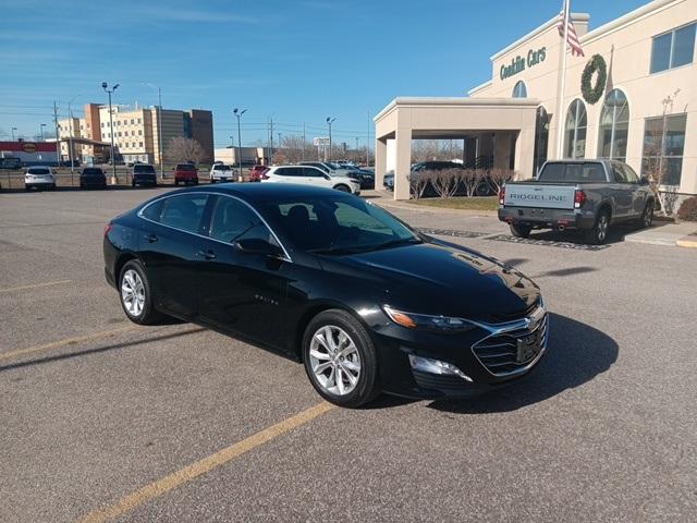 used 2022 Chevrolet Malibu car, priced at $18,998