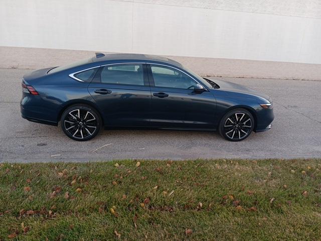 new 2025 Honda Accord Hybrid car, priced at $40,395