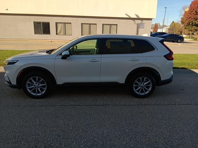 new 2025 Honda CR-V car, priced at $38,305