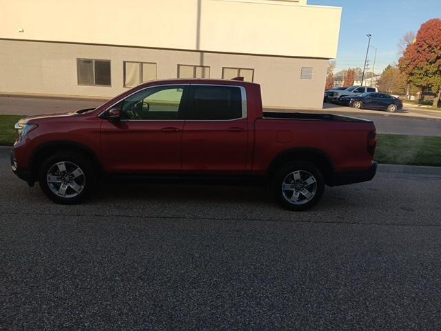 new 2025 Honda Ridgeline car, priced at $44,830