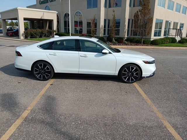 new 2024 Honda Accord Hybrid car, priced at $39,440