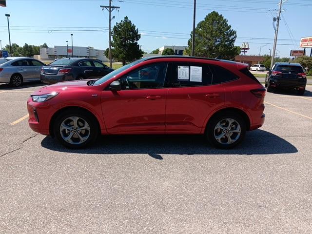 used 2023 Ford Escape car, priced at $26,998