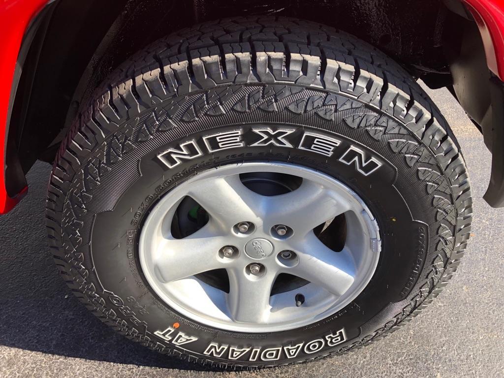 used 2000 Jeep Cherokee car, priced at $9,950