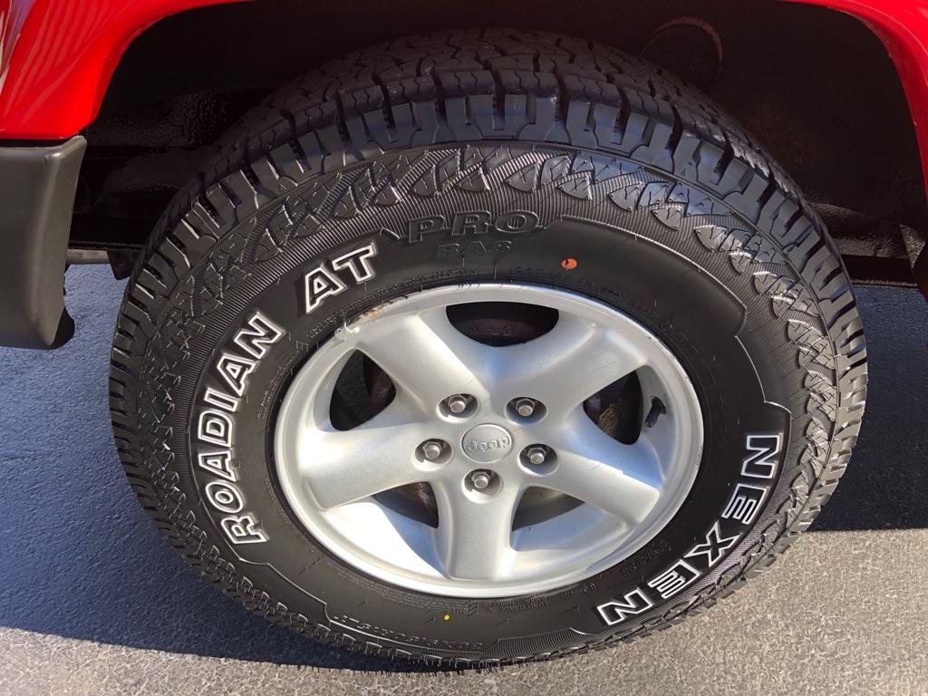 used 2000 Jeep Cherokee car, priced at $9,950