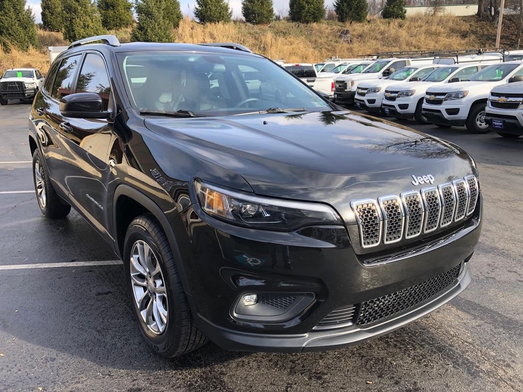 used 2019 Jeep Cherokee car, priced at $12,963