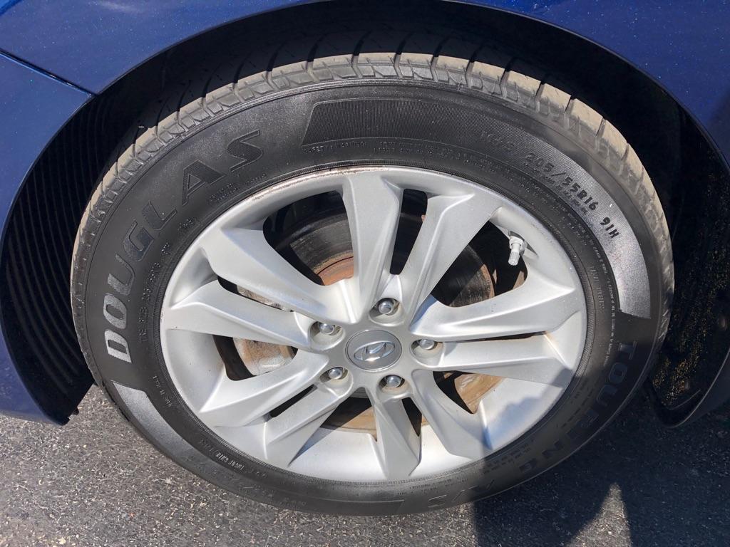 used 2013 Hyundai Elantra GT car, priced at $7,996