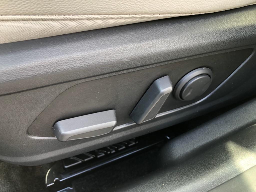 used 2022 Hyundai TUCSON Hybrid car, priced at $20,955