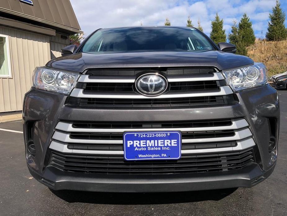 used 2019 Toyota Highlander car, priced at $19,997