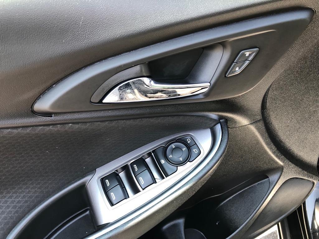 used 2020 Chevrolet Malibu car, priced at $15,827