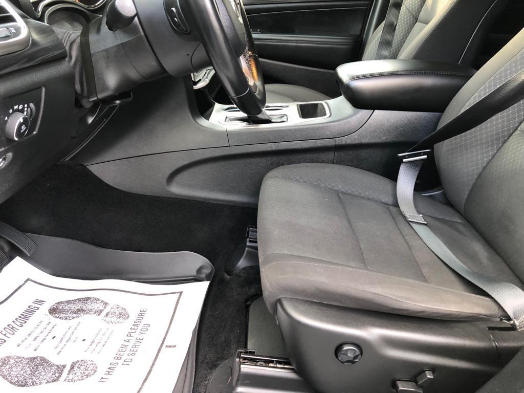 used 2021 Jeep Grand Cherokee car, priced at $16,979