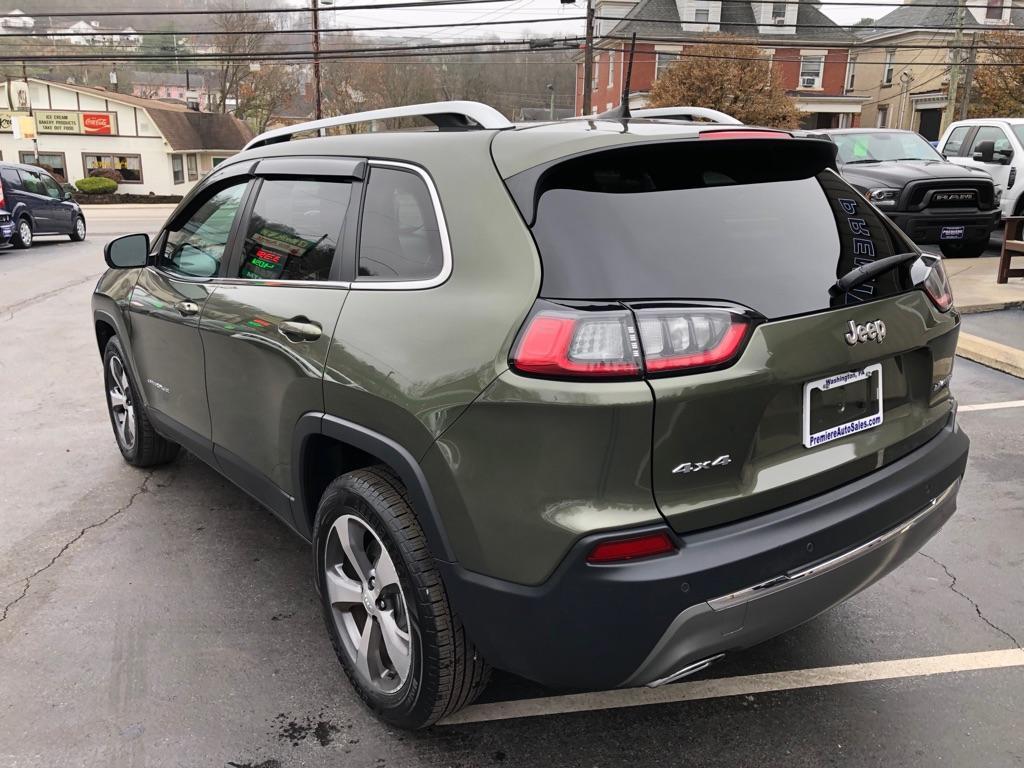 used 2019 Jeep Cherokee car, priced at $16,824