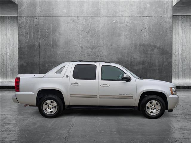 used 2013 Chevrolet Avalanche car, priced at $18,991