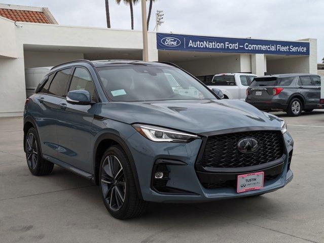 new 2024 INFINITI QX50 car, priced at $51,105