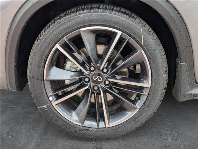 new 2025 INFINITI QX55 car, priced at $50,019