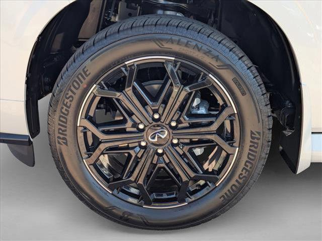 new 2026 INFINITI QX80 car, priced at $106,825