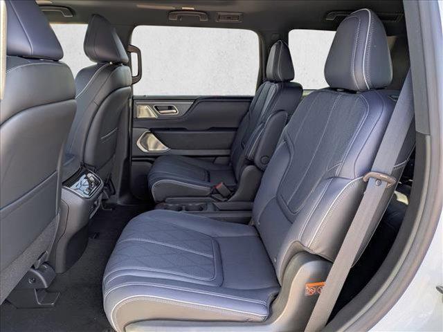 new 2026 INFINITI QX80 car, priced at $106,825