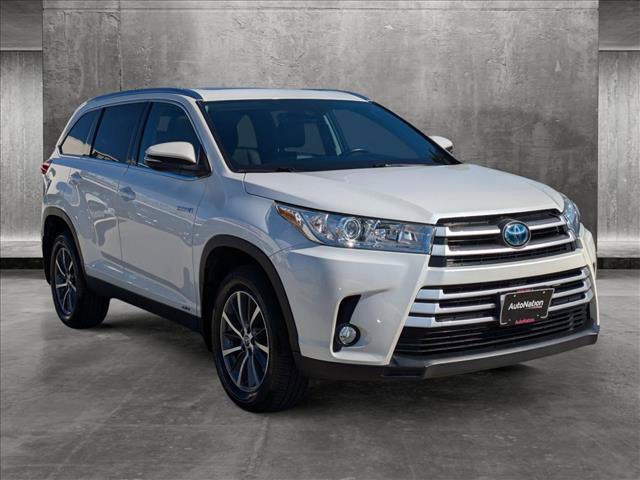 used 2019 Toyota Highlander Hybrid car, priced at $28,441