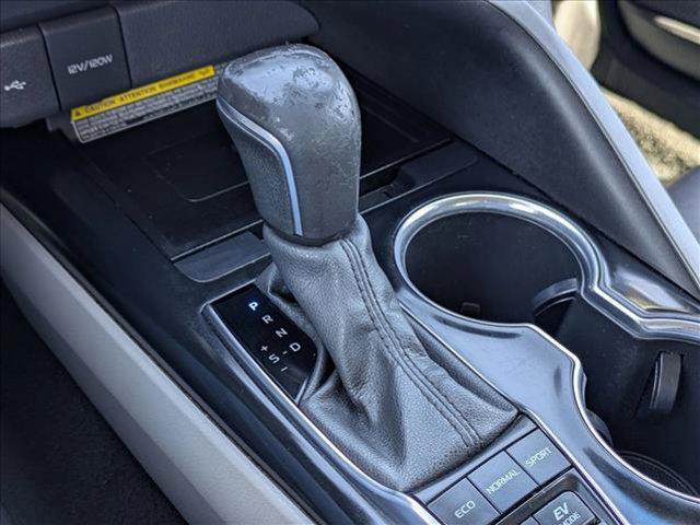 used 2020 Toyota Camry Hybrid car, priced at $16,493