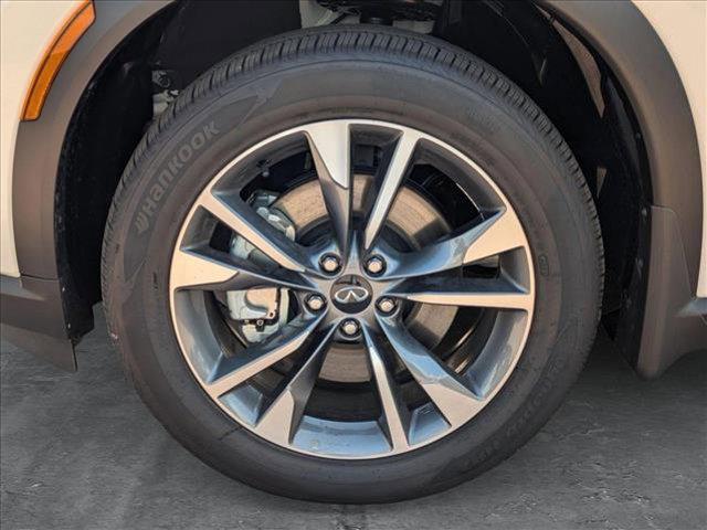 new 2025 INFINITI QX60 car, priced at $52,308