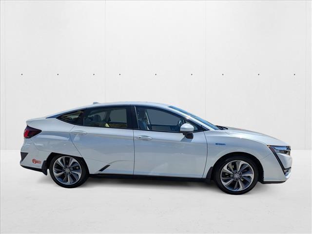 used 2018 Honda Clarity Plug-In Hybrid car, priced at $15,499