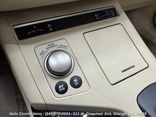 used 2014 Lexus ES 300h car, priced at $12,497