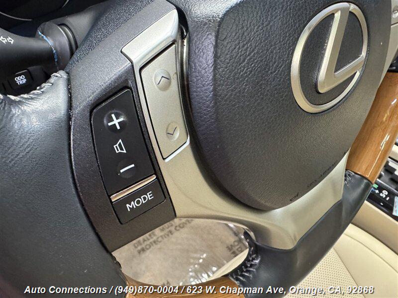 used 2014 Lexus ES 300h car, priced at $11,997