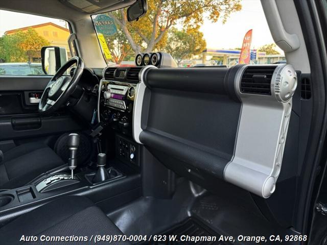 used 2008 Toyota FJ Cruiser car, priced at $18,397