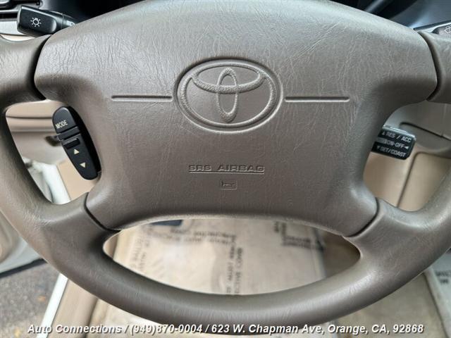 used 2002 Toyota Sienna car, priced at $6,497