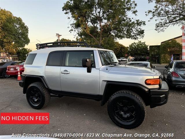 used 2008 Toyota FJ Cruiser car, priced at $18,797