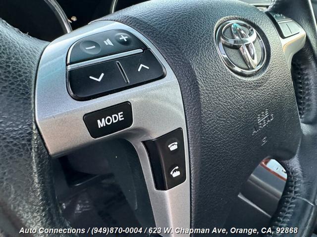 used 2013 Toyota Highlander Hybrid car, priced at $16,897