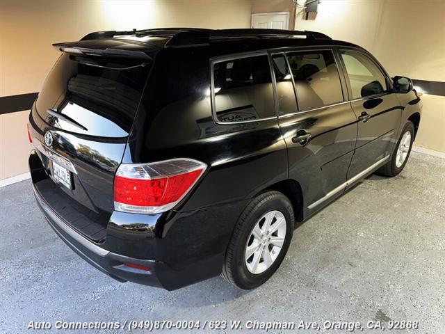 used 2012 Toyota Highlander car, priced at $8,497