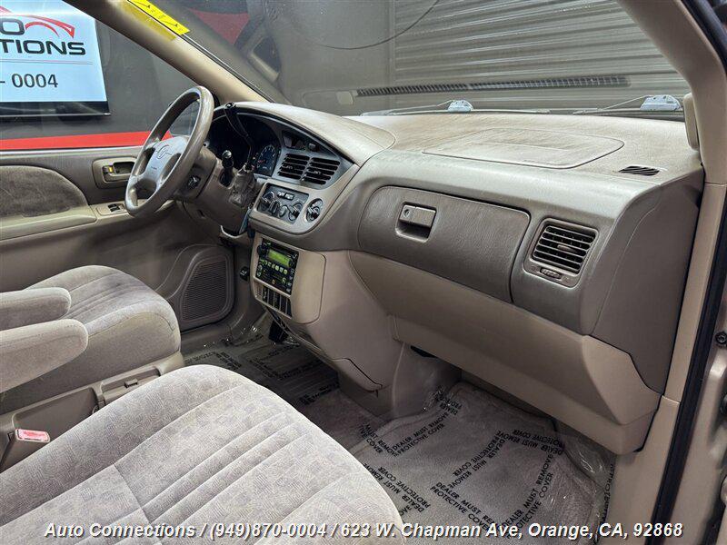 used 2002 Toyota Sienna car, priced at $5,997