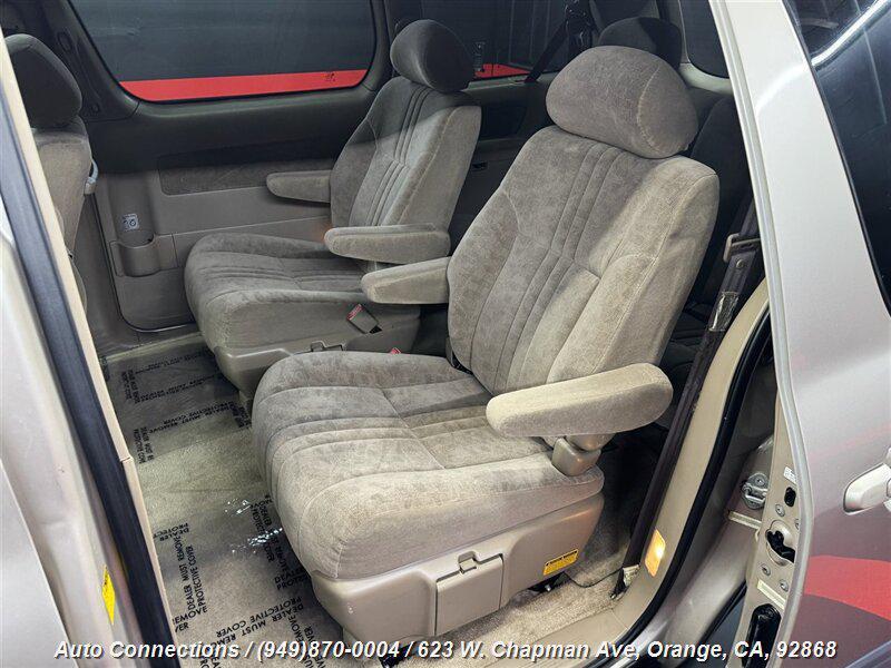 used 2002 Toyota Sienna car, priced at $5,997