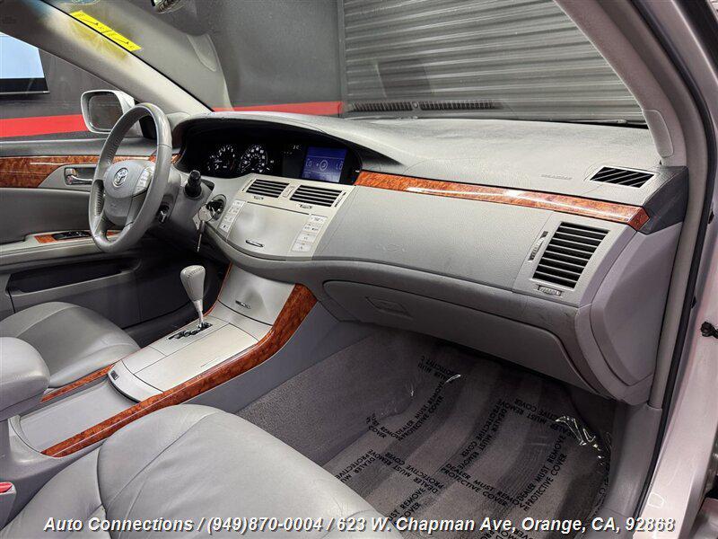 used 2005 Toyota Avalon car, priced at $7,897